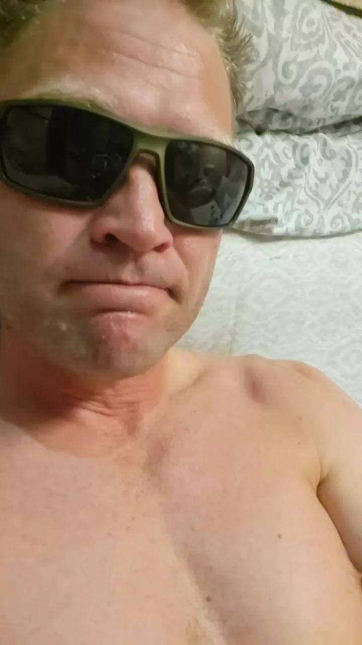 BelowDeck1 on Cam4 