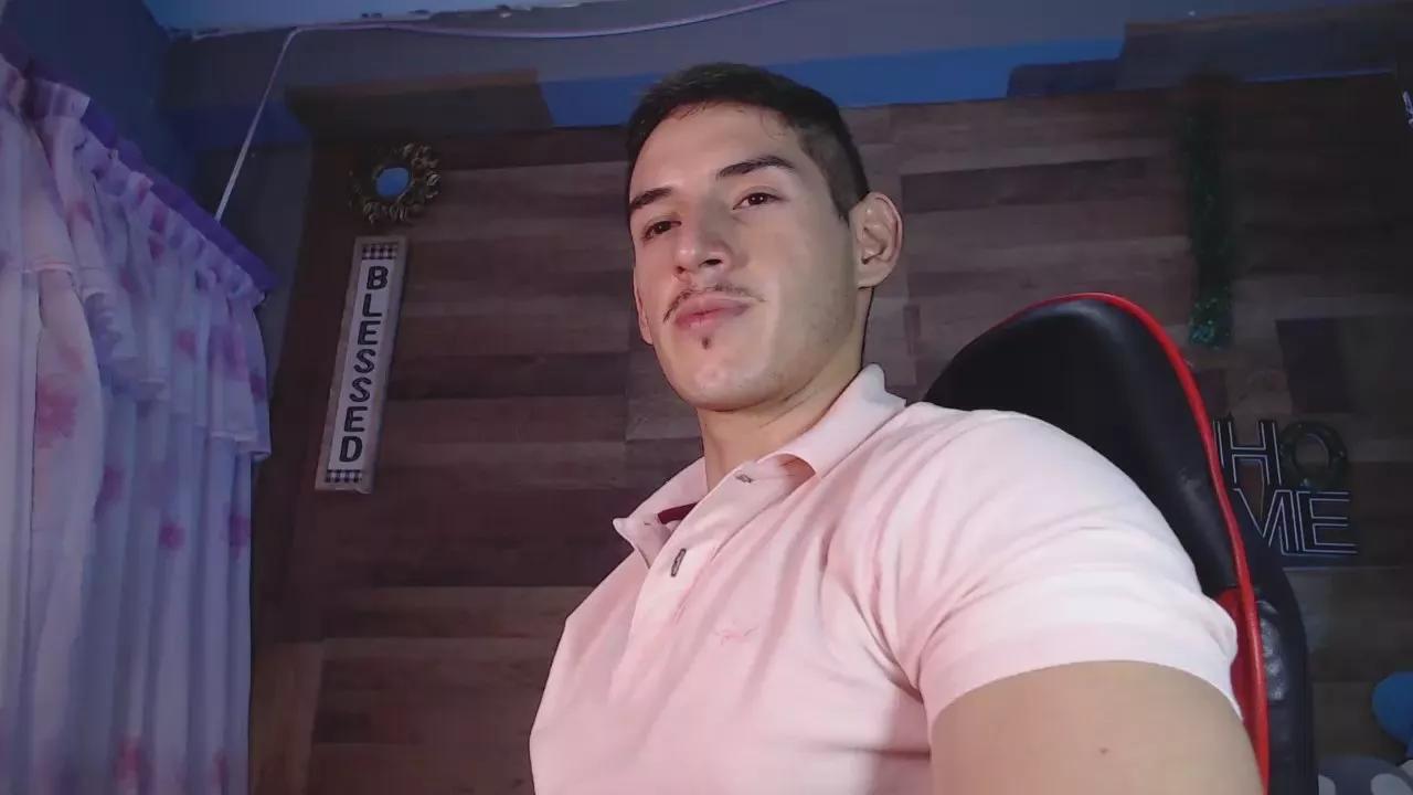 bigjonathan on Cam4 