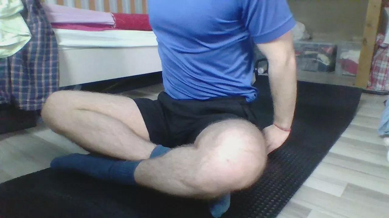 blondyguyyy on Cam4 