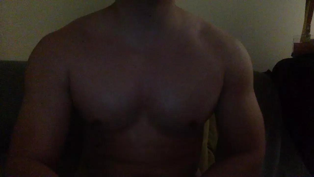 cam518 on Cam4 