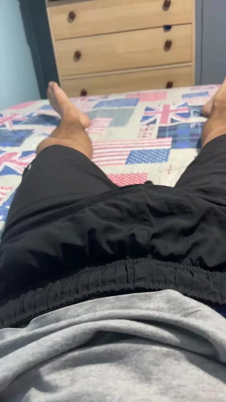 Chinitooo69 on Cam4 