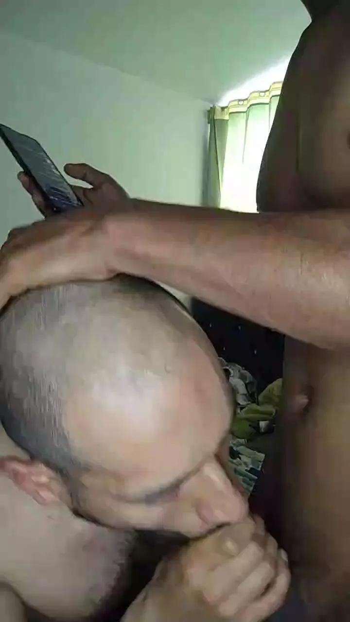 CrSanchez on Cam4 