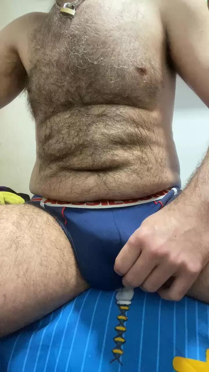 daddybearmadri5 on Cam4 