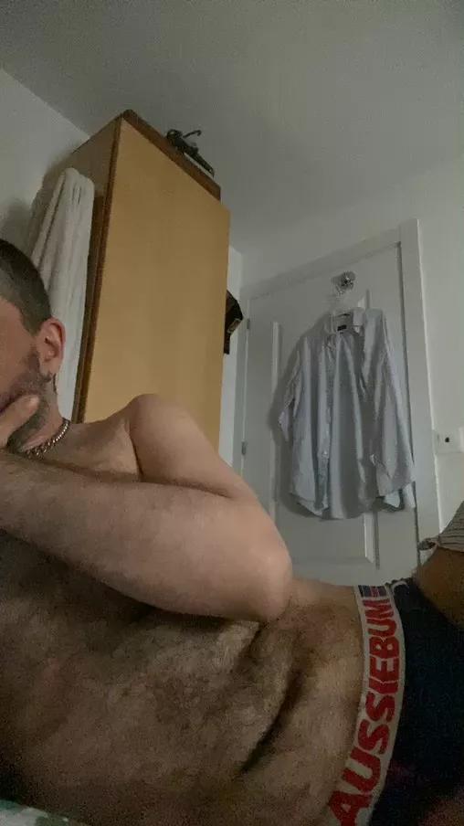 daddybearmadri5 on Cam4 