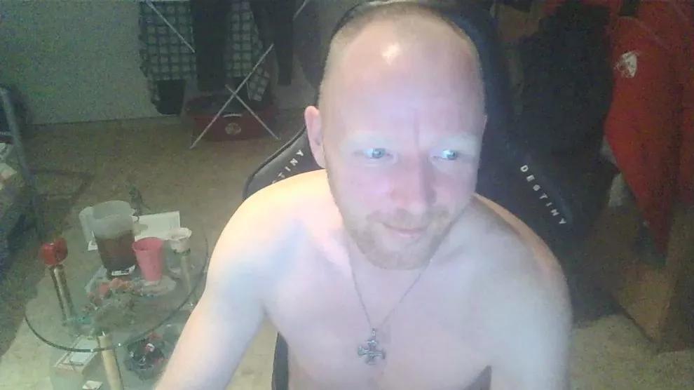 DerBesteMann on Cam4 