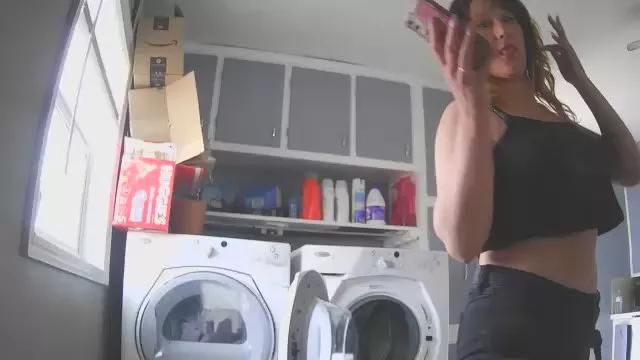 Dildoswgaggins on Cam4 