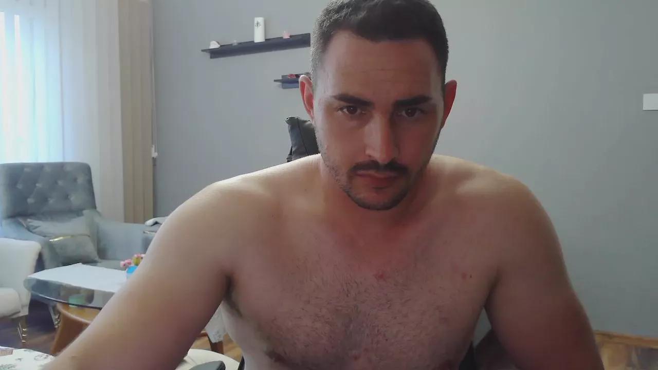 djmute_33 on Cam4 