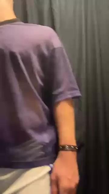 DocileParis23 on Cam4 