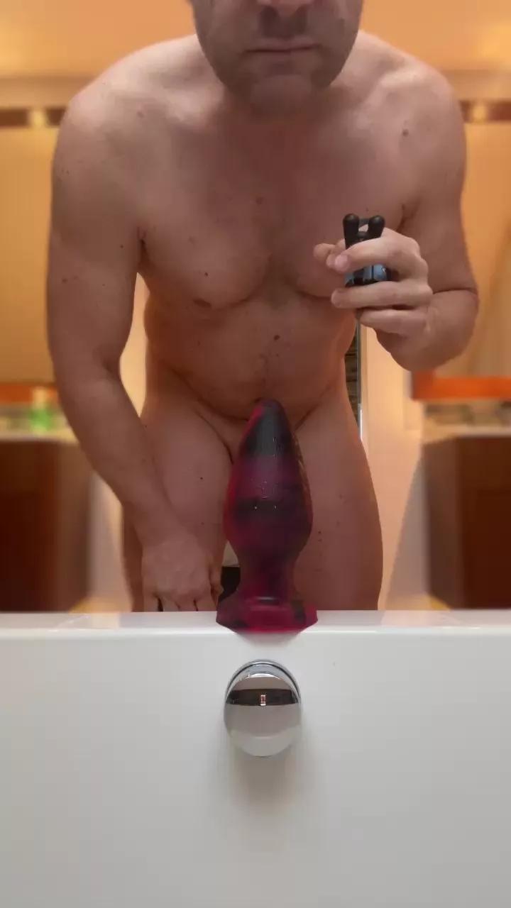 dustybin on Cam4 
