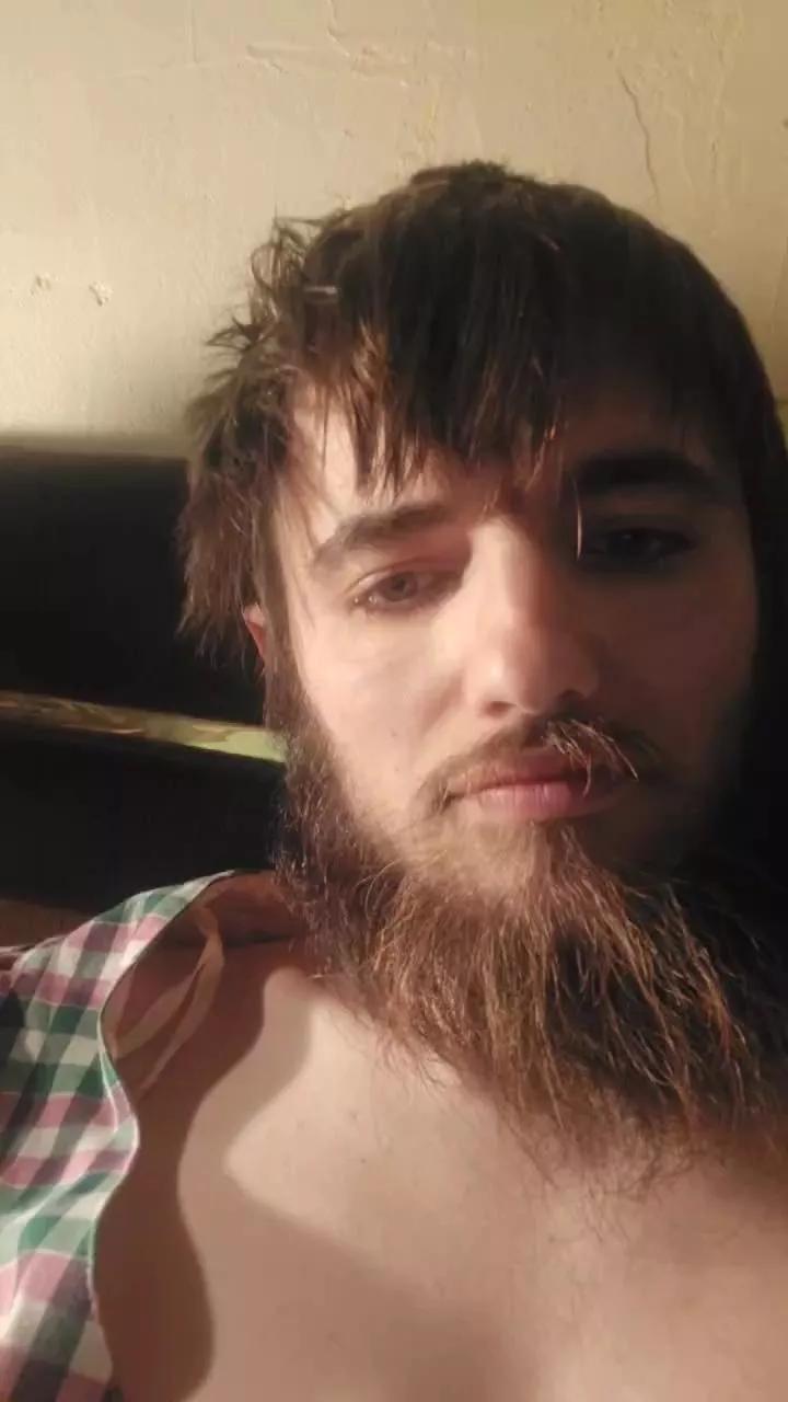 edou17600 on Cam4 