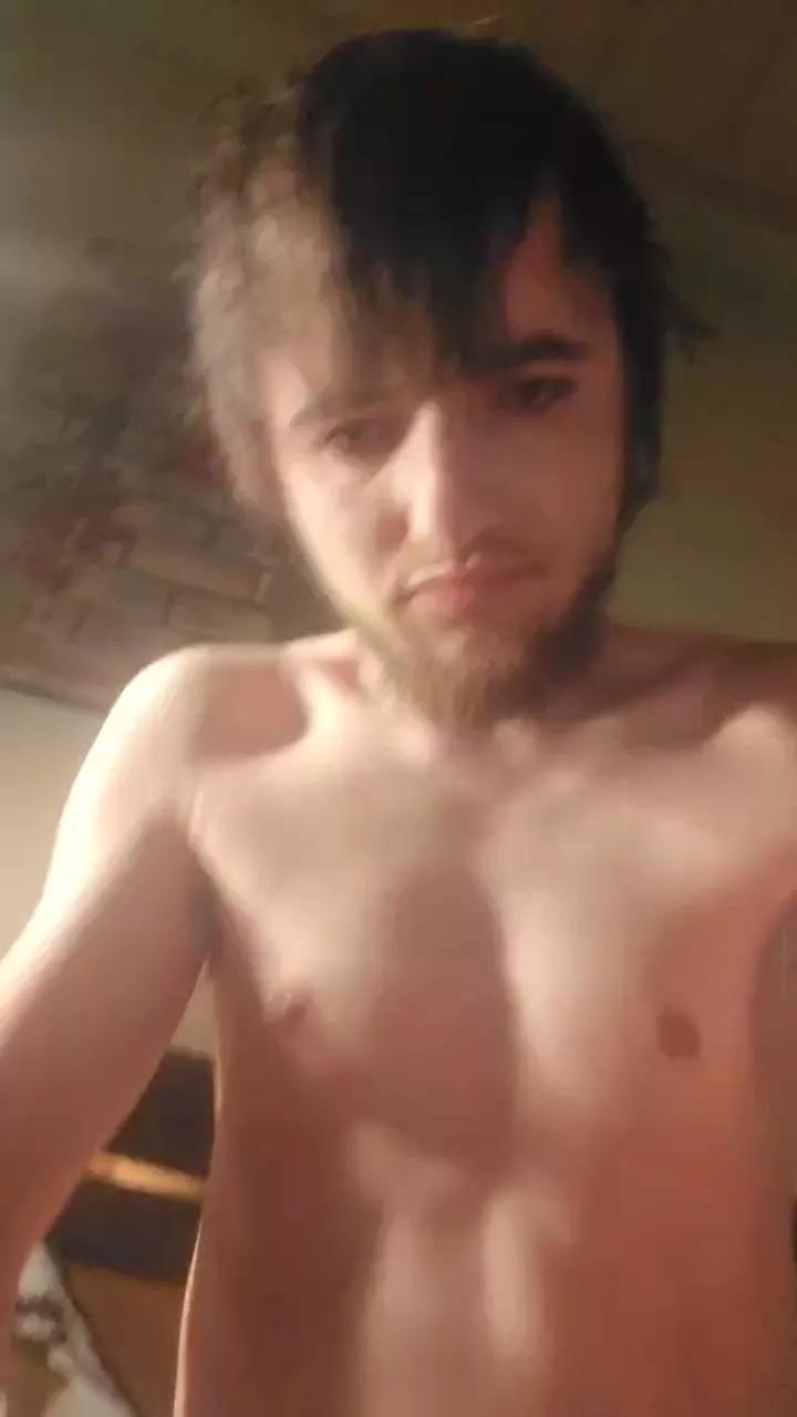 edou17600 on Cam4 