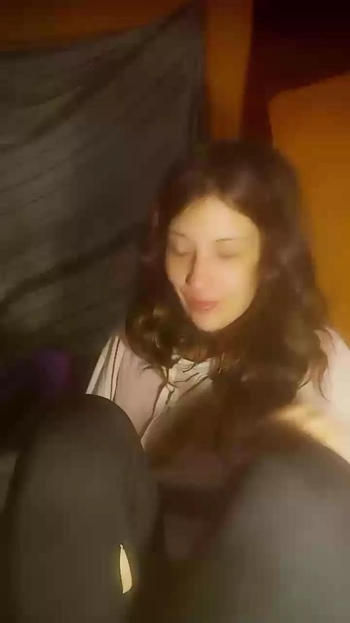 EpifaniaHot on Cam4 