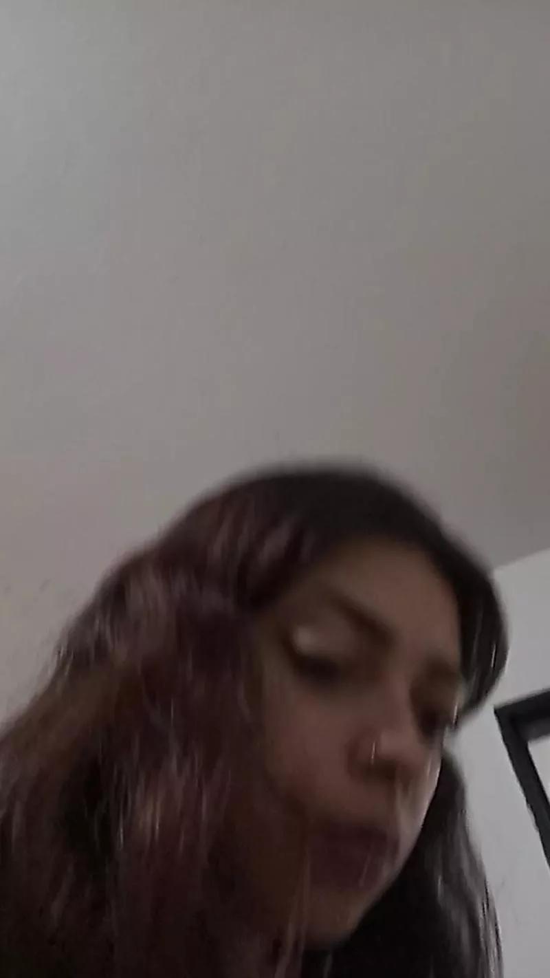 Finita on Cam4 
