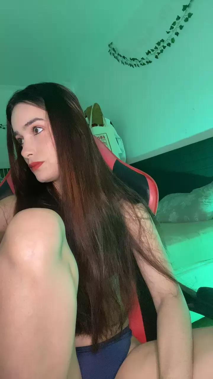 FireShibary on Cam4 