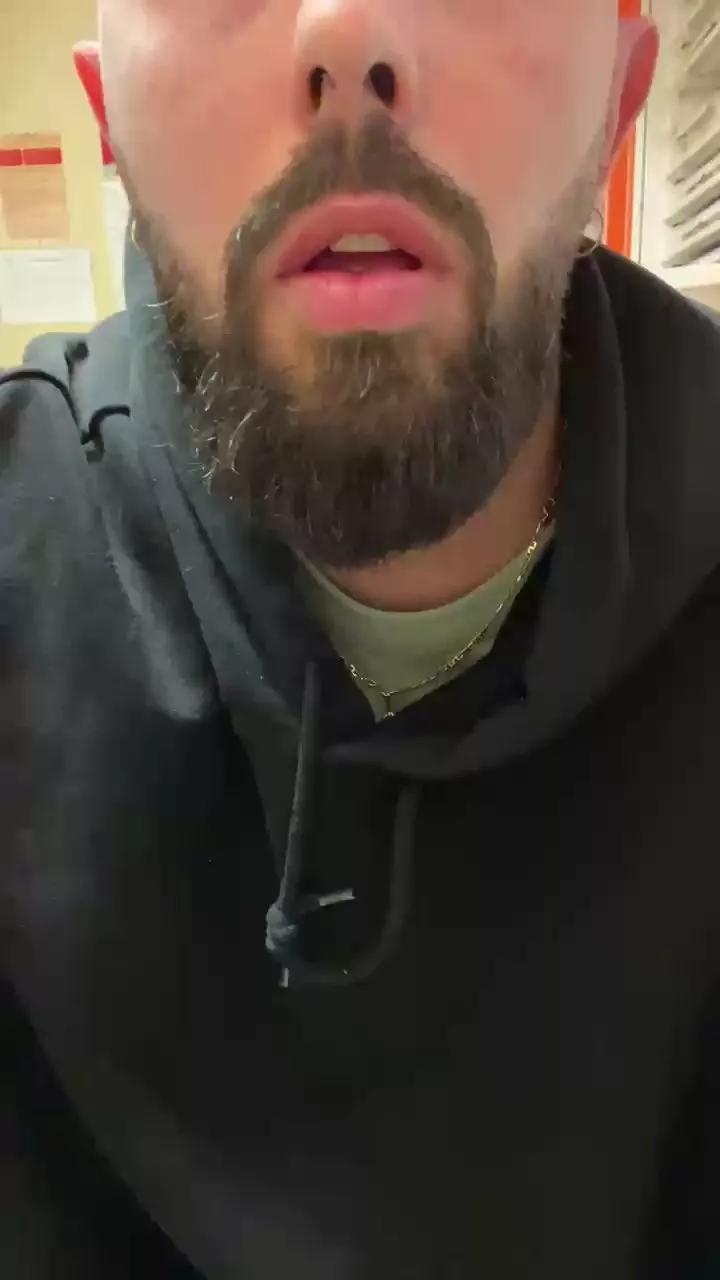 frenchcookerhot on Cam4 