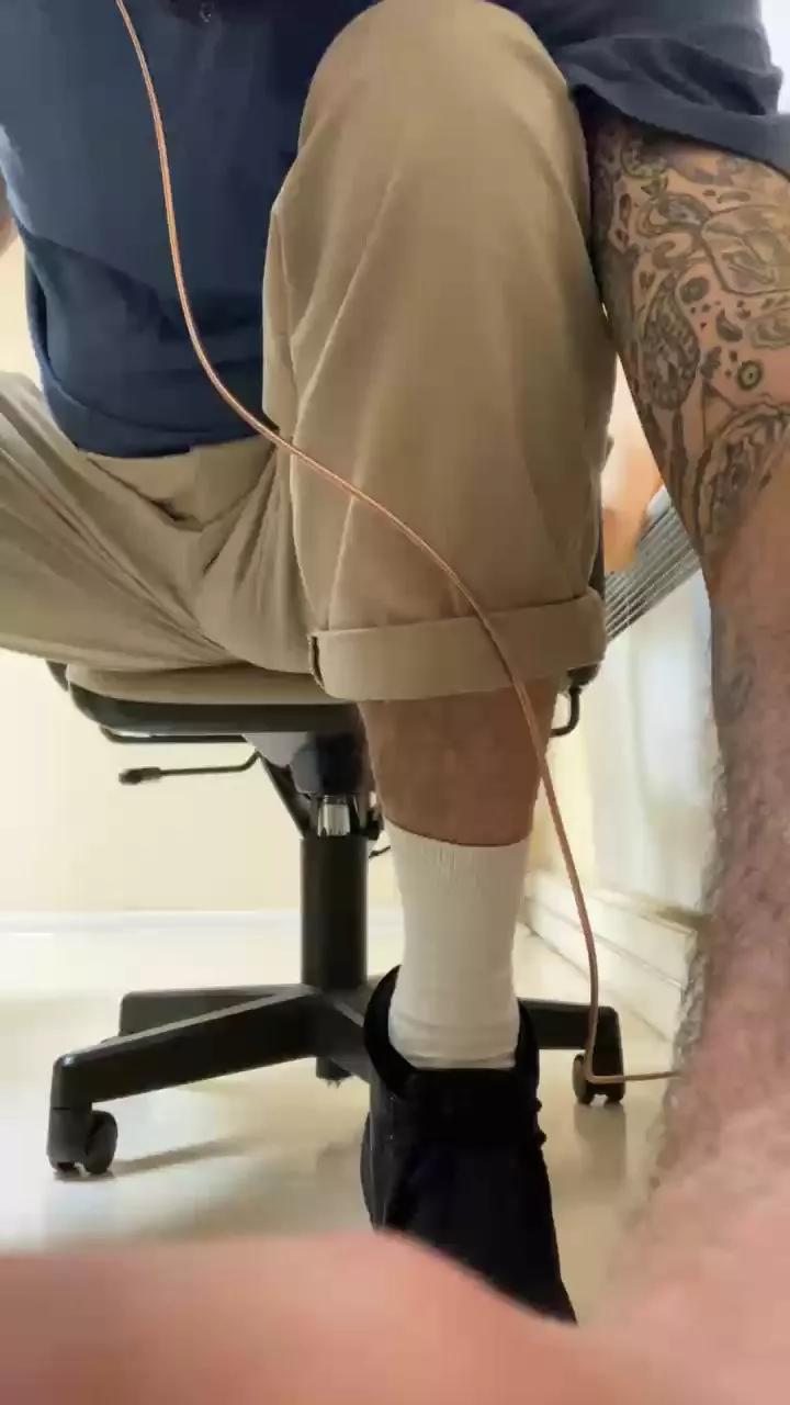 frenchcookerhot on Cam4 