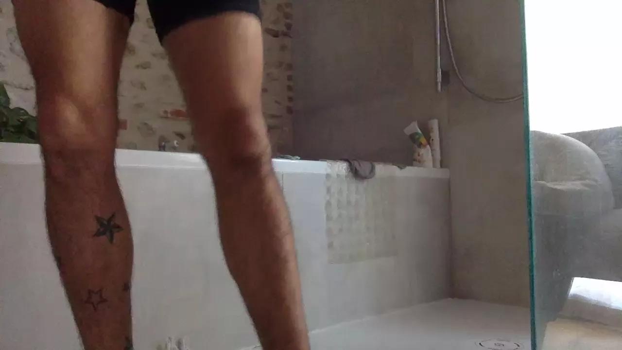 frenchcookerhot on Cam4 