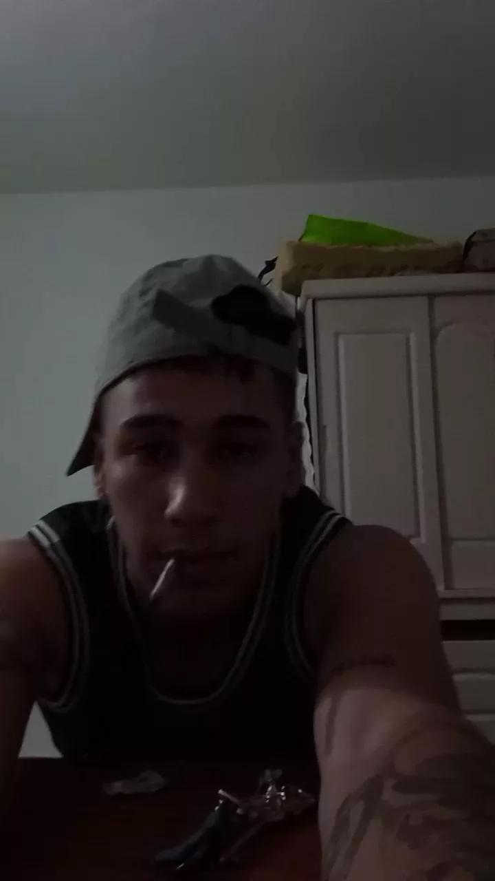 Fueguitohard on Cam4 