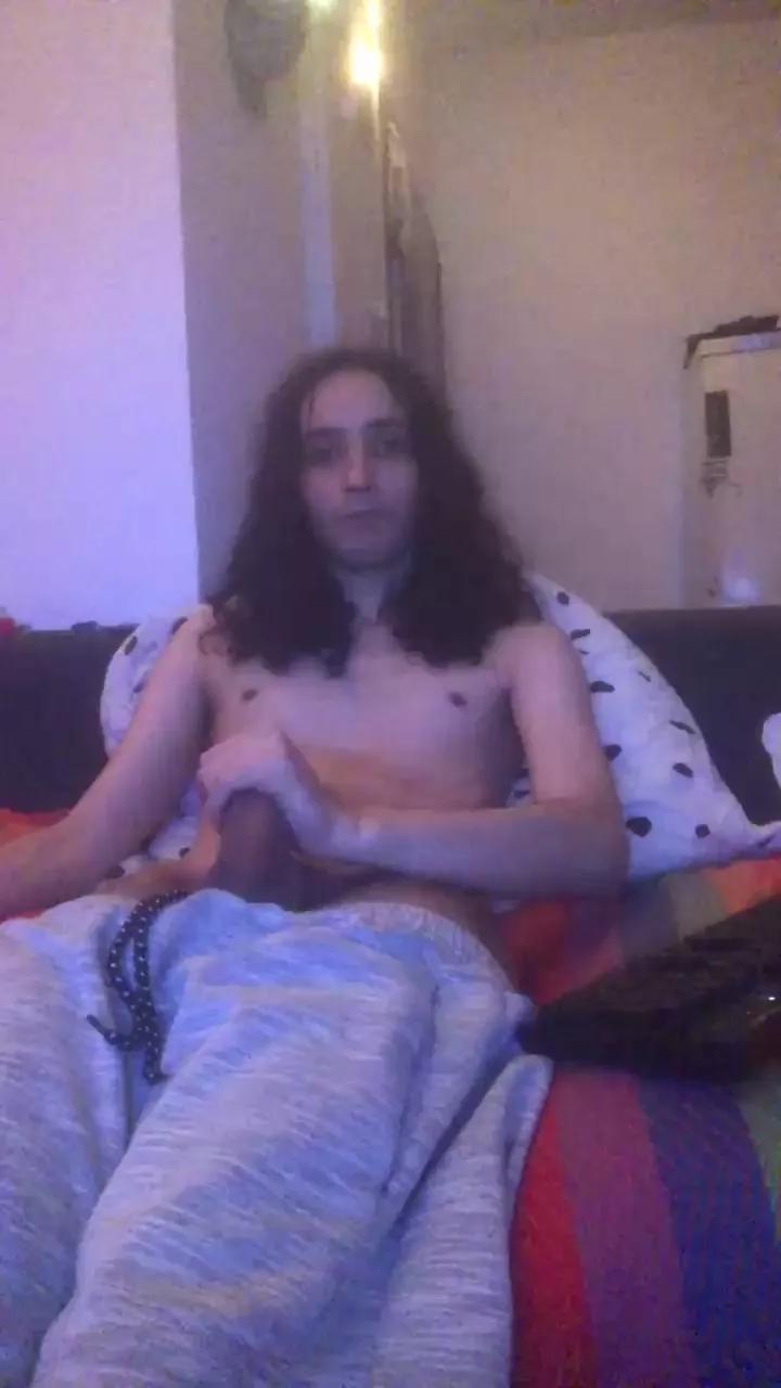Gildags00 on Cam4 