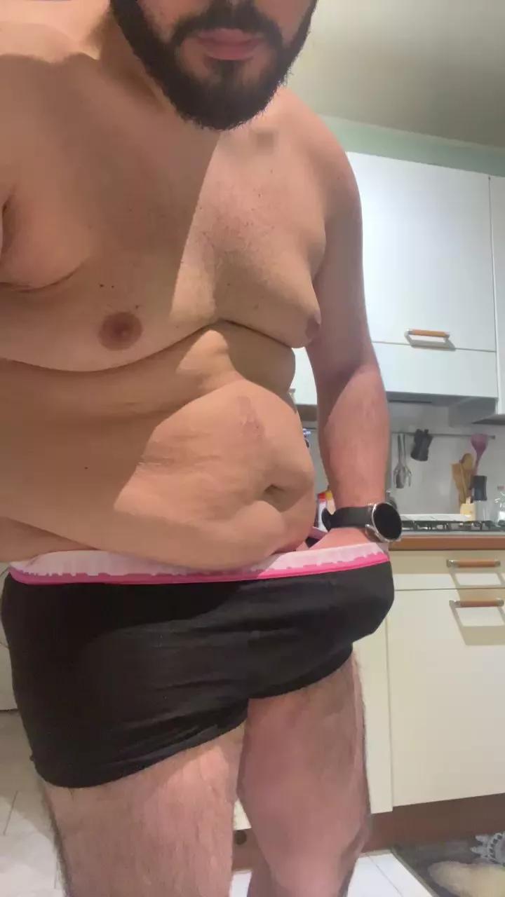 Giuseppe997 on Cam4 