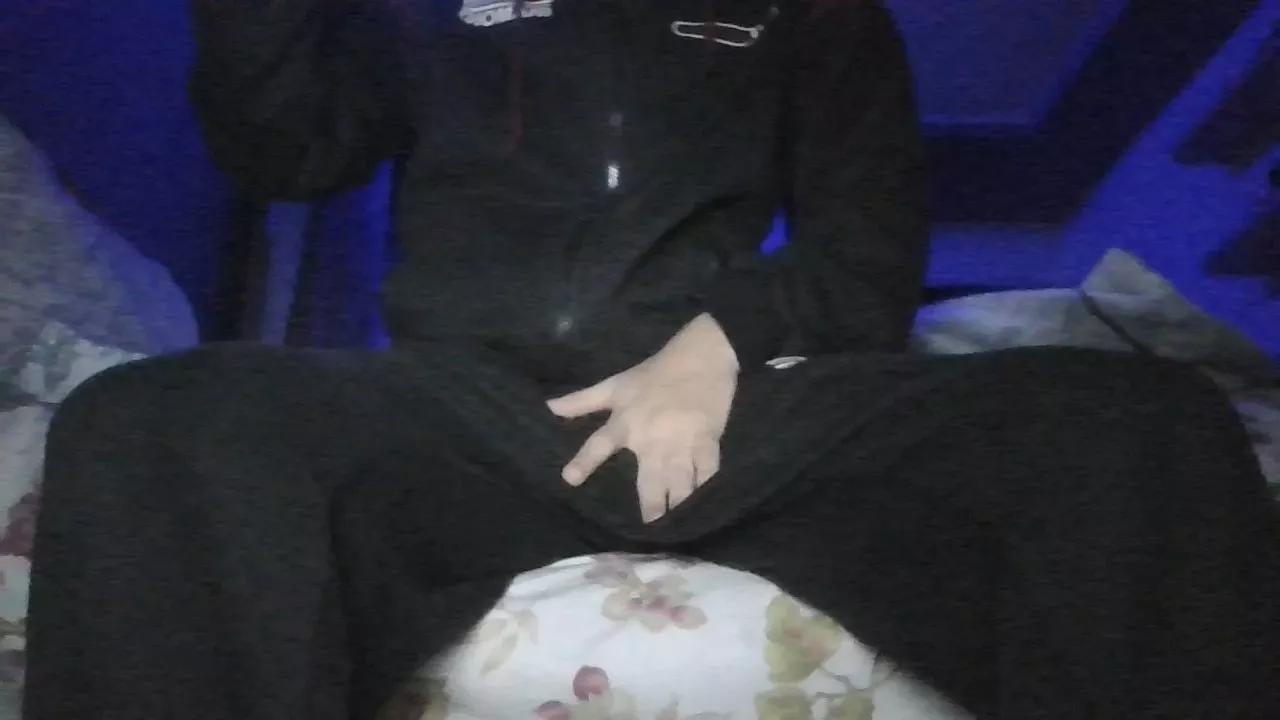 Horney_eg on Cam4 