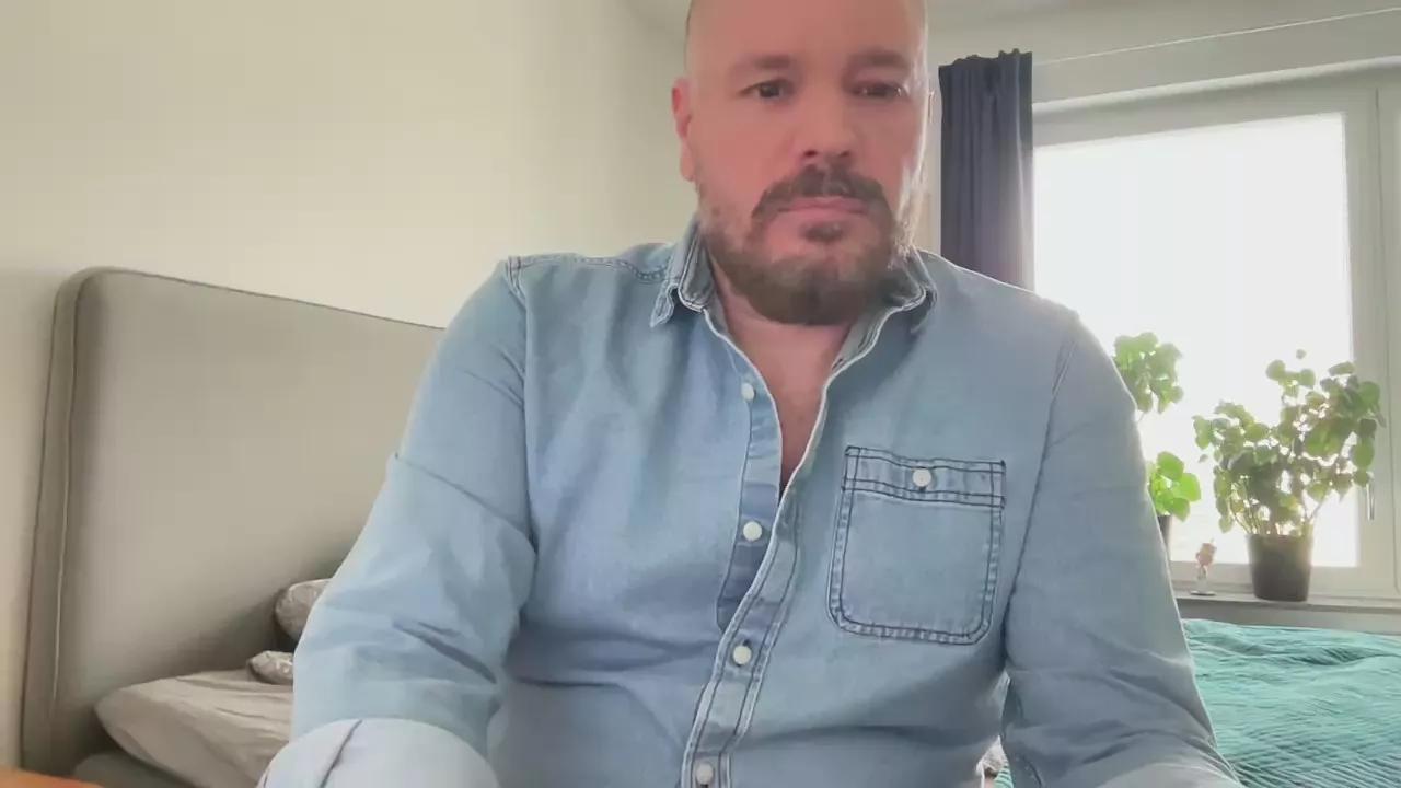 jimbear on Cam4 
