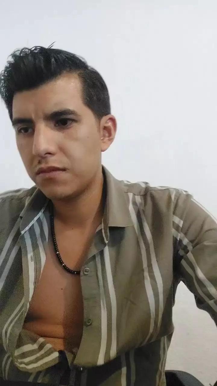 juicysmalls on Cam4 
