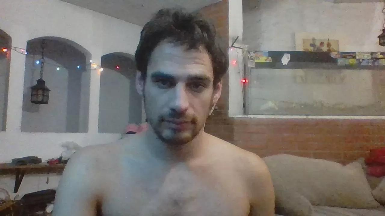 julijuli123_Por on Cam4 