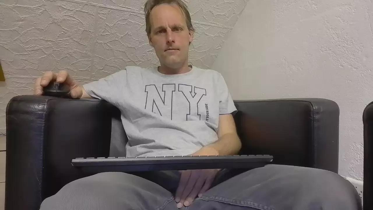 KeporBlue on Cam4 