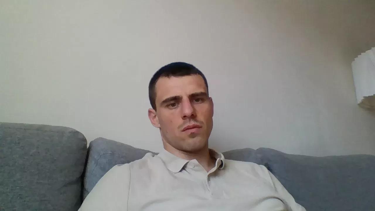 Kerzo2900 on Cam4 