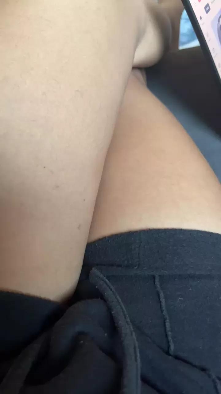 Larissinh4_ on Cam4 