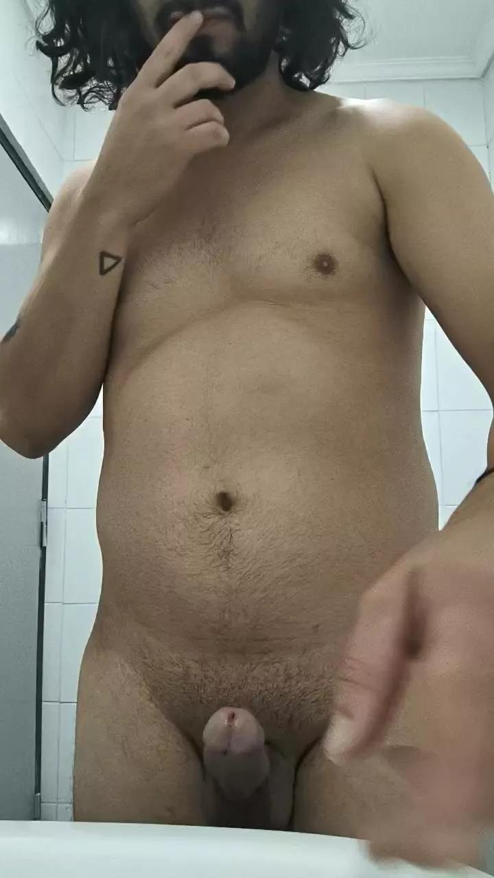 Latimboy69 on Cam4 