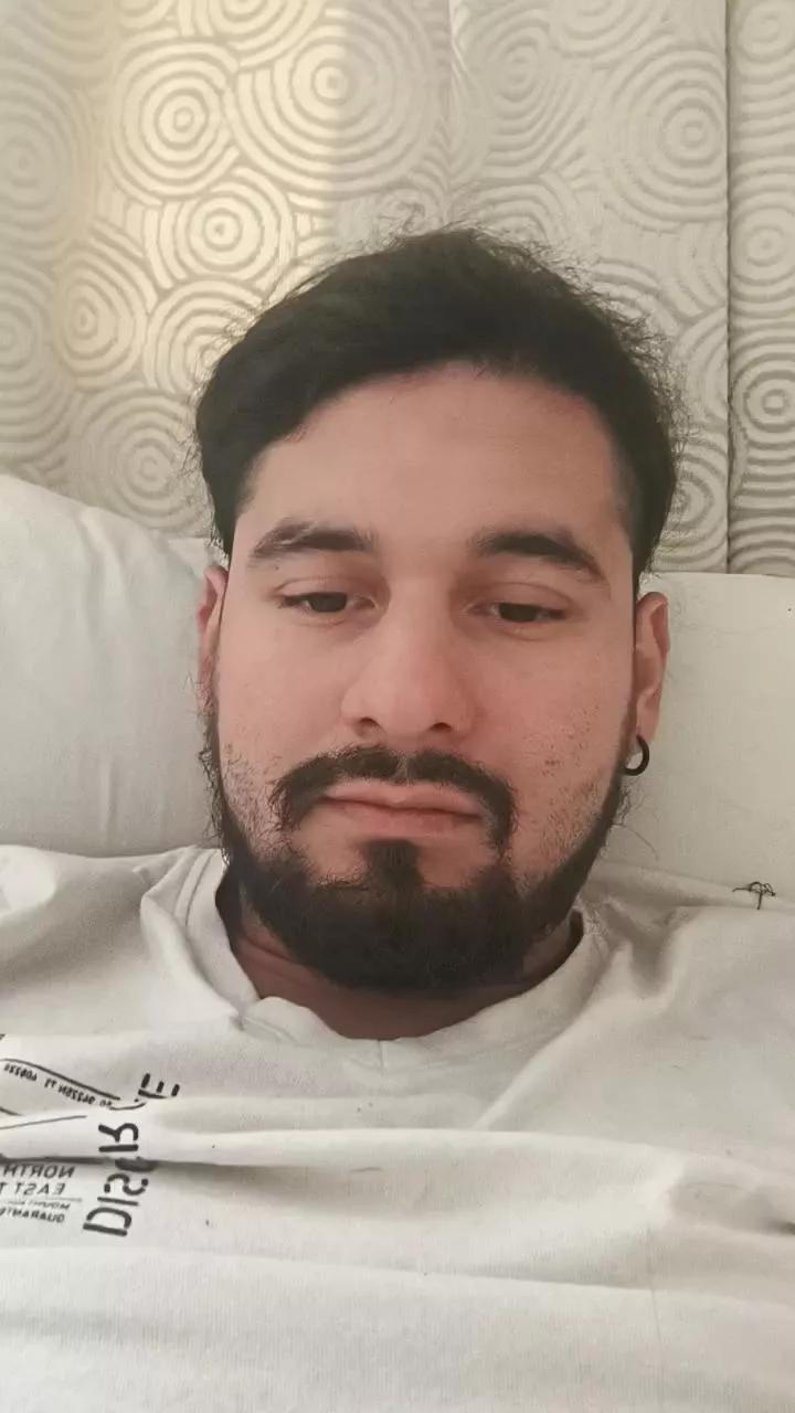 Latimboy69 on Cam4 