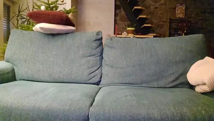 lauratv22 on Cam4 