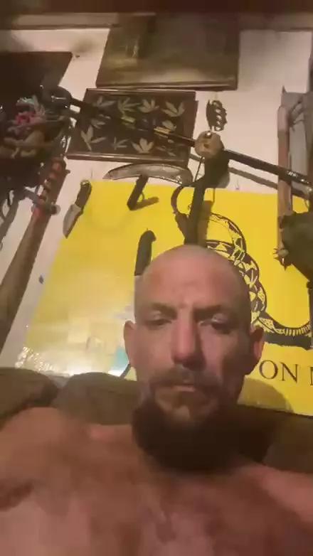 Lawdbignasty on Cam4 