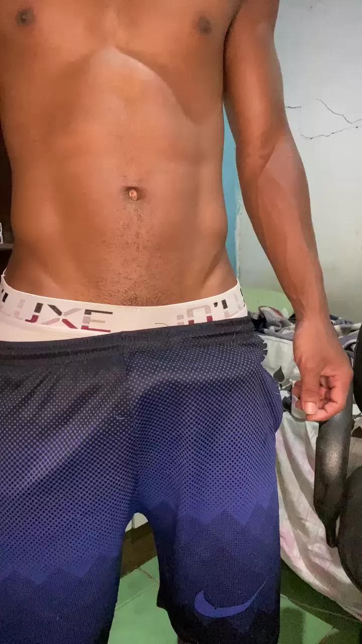 leo_xxj1 on Cam4 