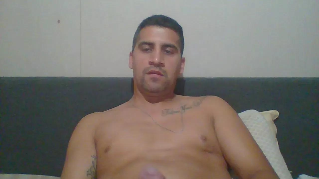 LeoRoom on Cam4 