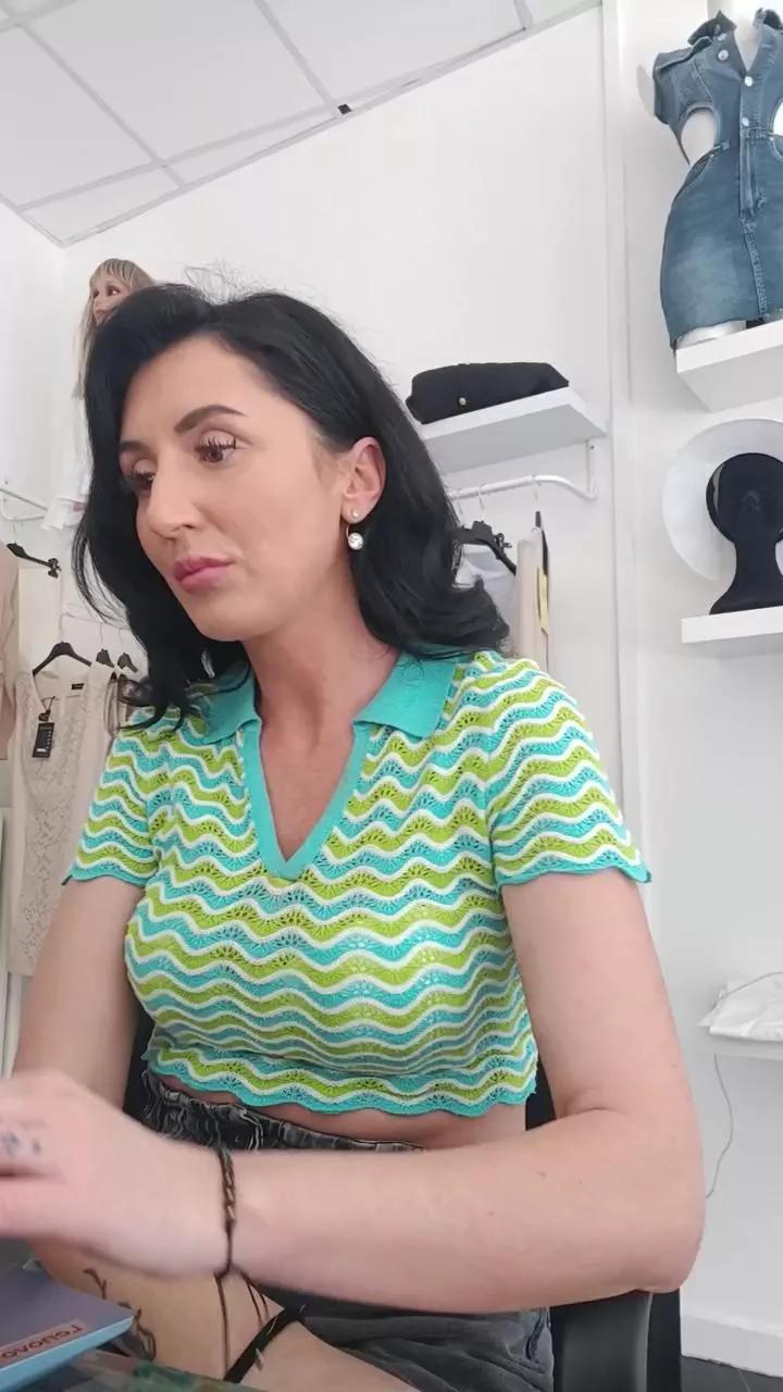 Lola05love on Cam4 