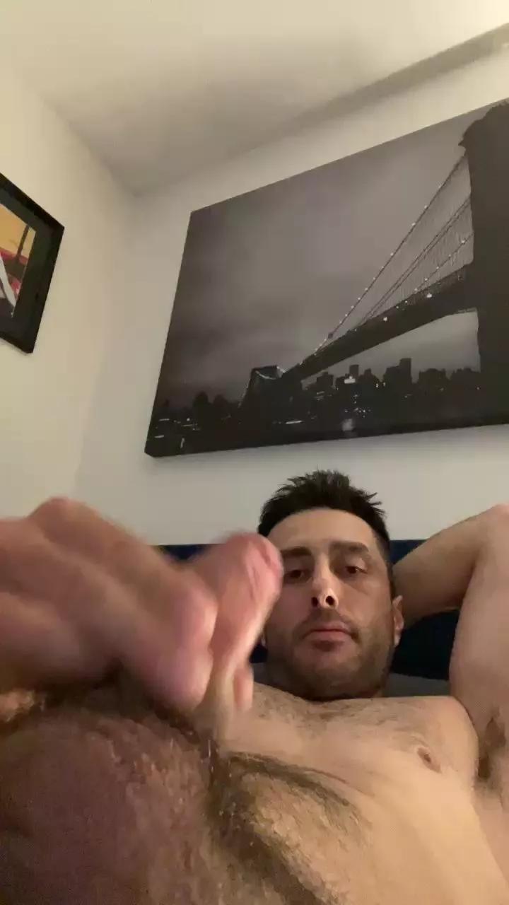 Loverpusss on Cam4 