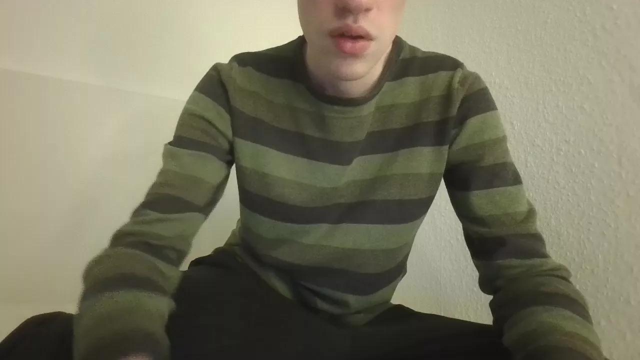 lucastwk on Cam4 