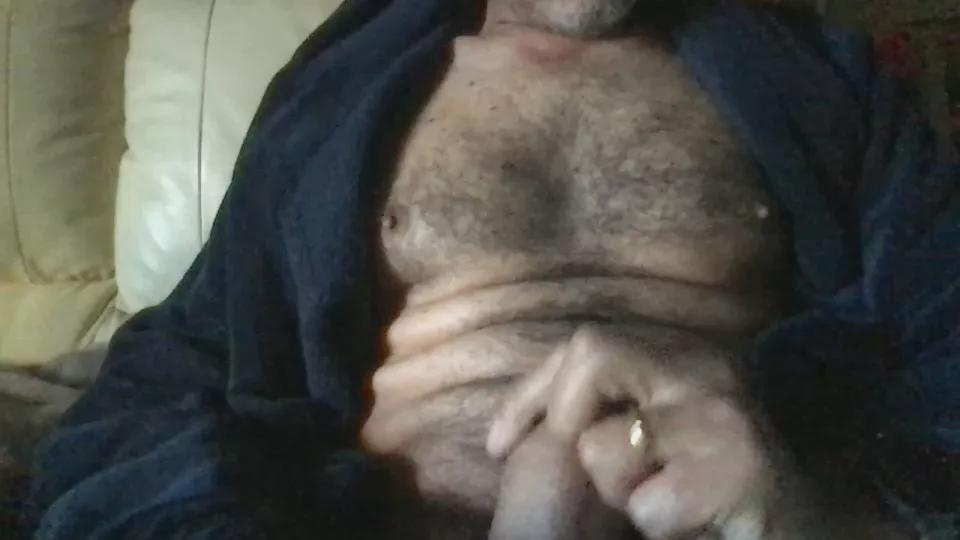 luismanu322 on Cam4 