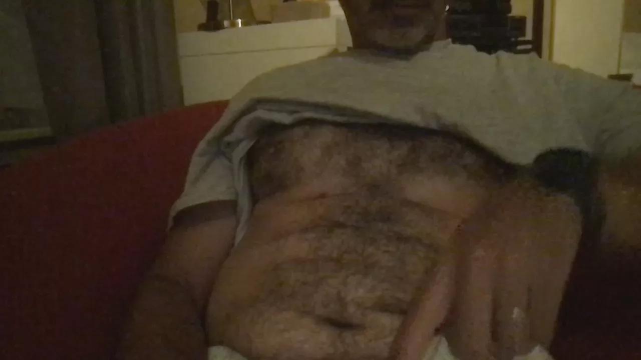 luismanu322 on Cam4 