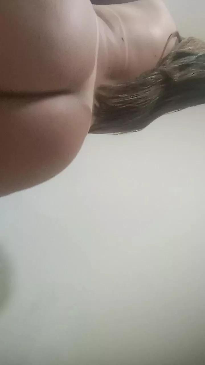 lulu19502 on Cam4 
