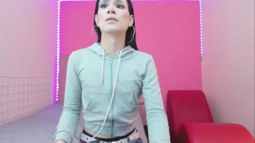 maddiison303av on Cam4 
