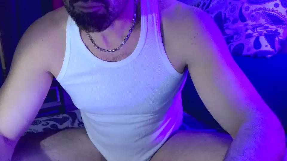 Made_N_Sicily on Cam4 