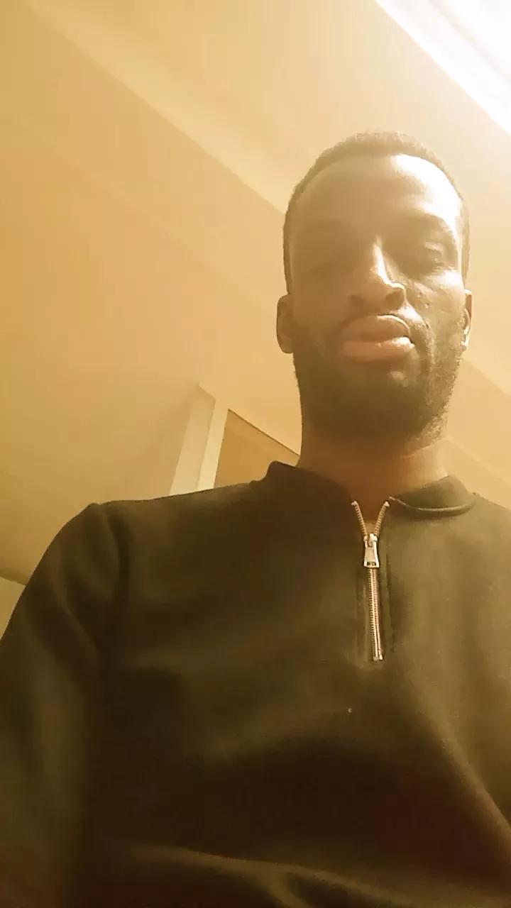 Malik75Cooper on Cam4 