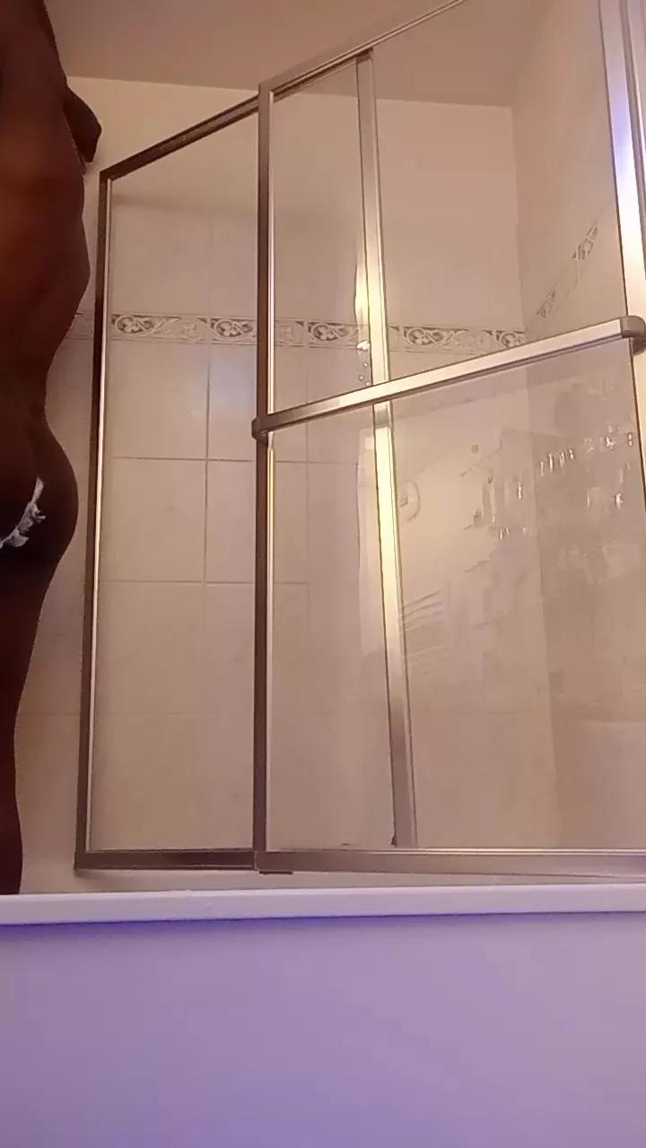 Malik75Cooper on Cam4 