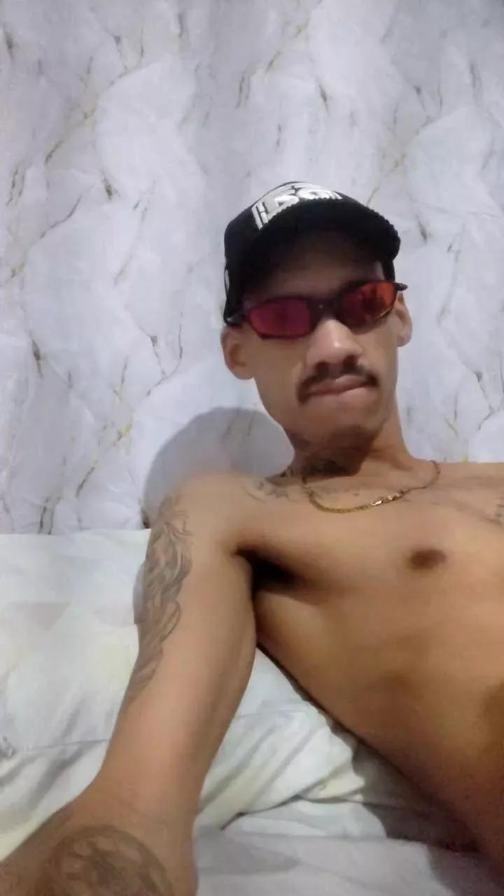 MALOKATATUAD98 on Cam4 