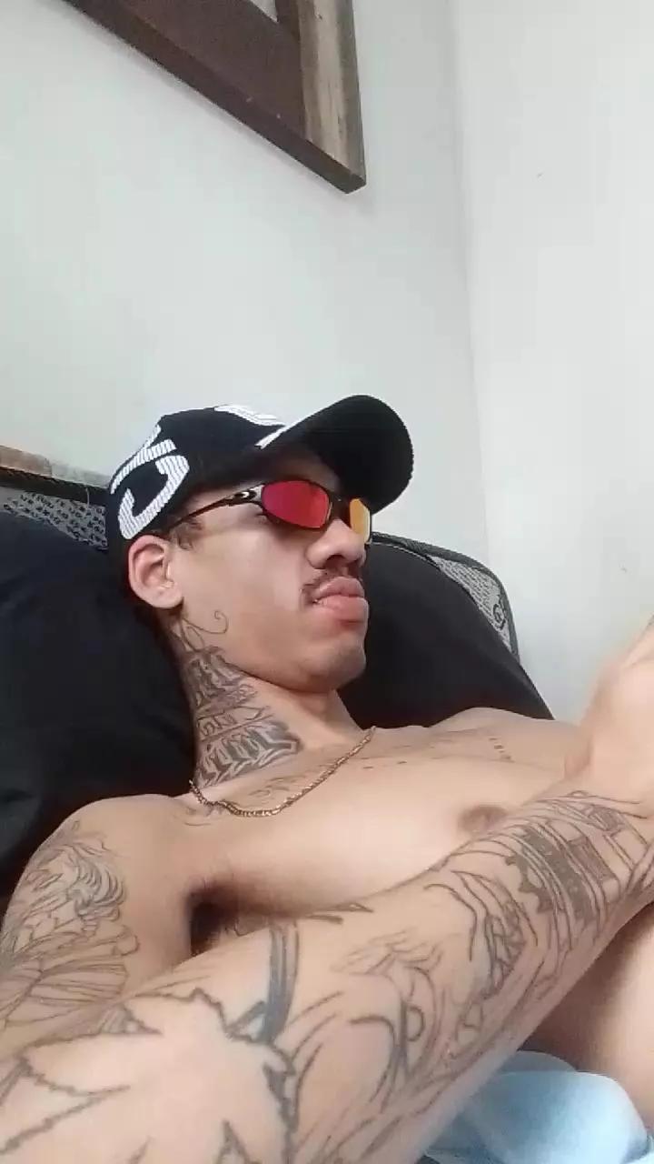 MALOKATATUAD98 on Cam4 
