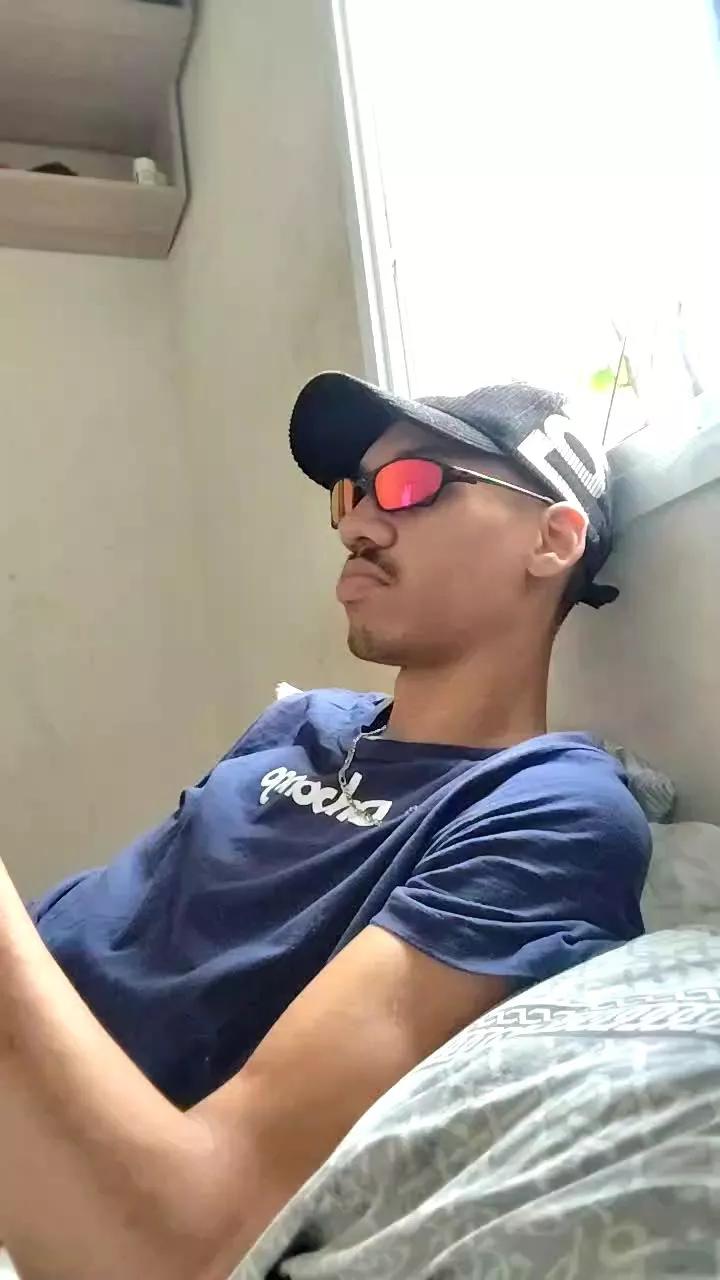 MALOKATATUAD98 on Cam4 